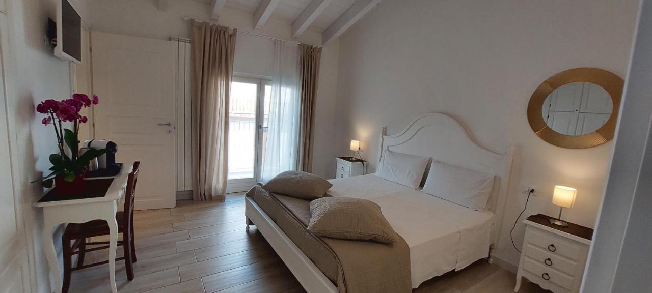 Casa Speri Bed & Breakfast Peschiera del Garda Exterior photo