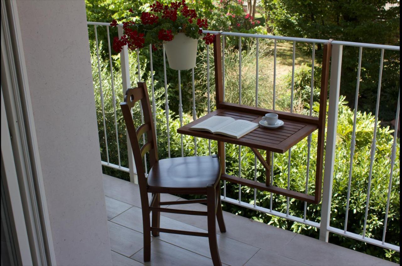 Casa Speri Bed & Breakfast Peschiera del Garda Exterior photo